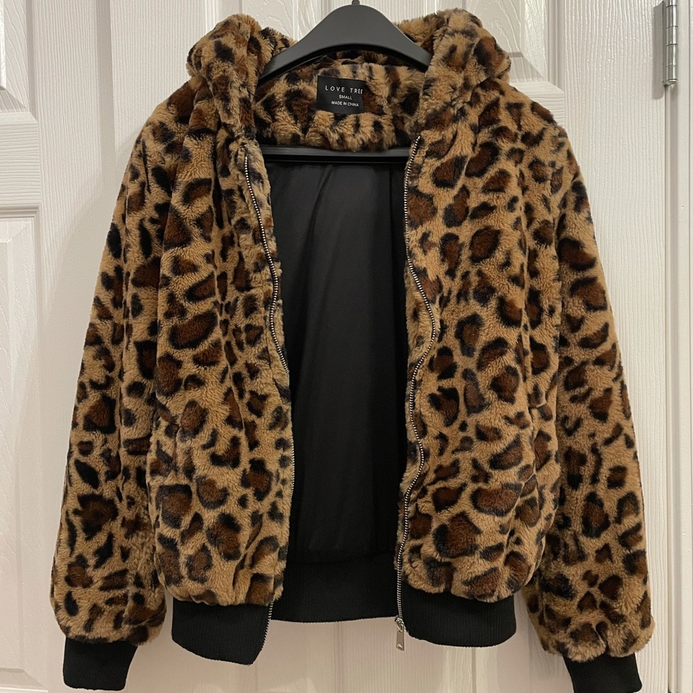 Cheetah print jacket - Picture 2 of 2